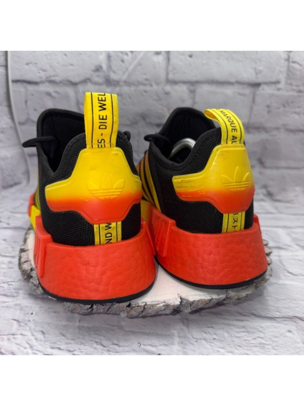 adidas NMD_R1 Men's Lace-Up Low Top Sneakers Black Yellow Size 12 Shoes - Picture 6 of 12